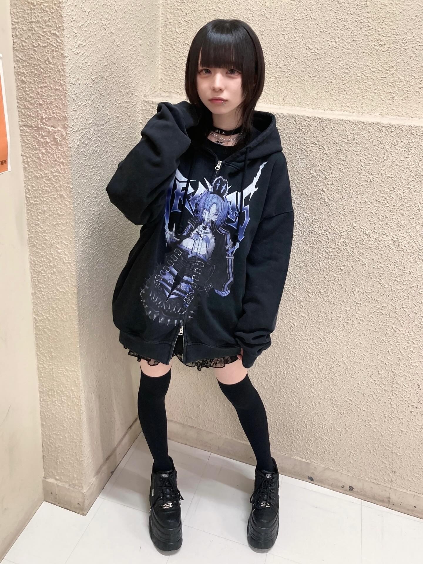 TRAVAS TOKYO【トラバストーキョー】「.」コラボイラスト加工ジップ