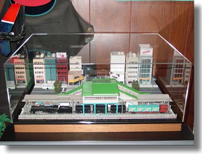 鉄道模型のジオラマケース｜お客様活用事例 50000838｜アクリ屋ドットコム