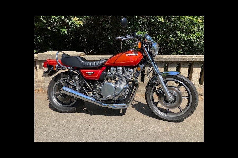 4 Sale / 1976 Kawasaki KZ900 LTD: The original Japanese cruiser