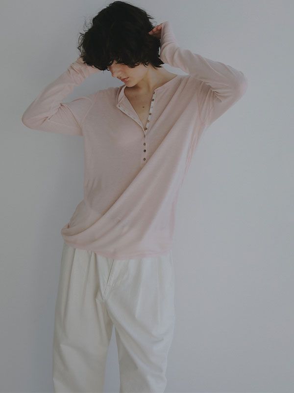 ETRE TOKYO - ウールフライスヘンリーネックプルオーバー（PINK