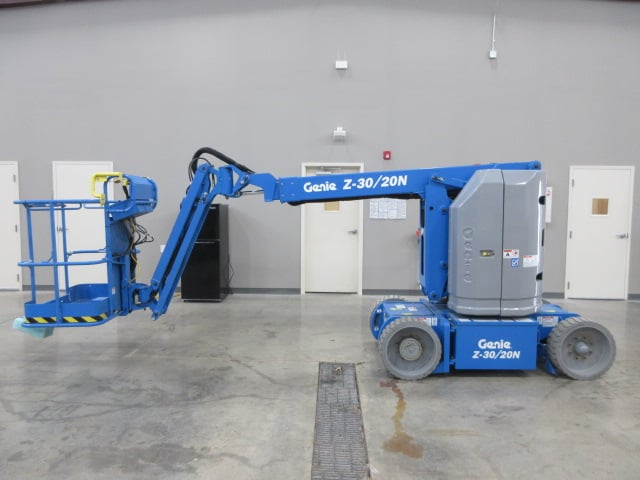 NEW 2025 GENIE Z-30/20N RJ – Articulating Boom Lift | Aerial Titans