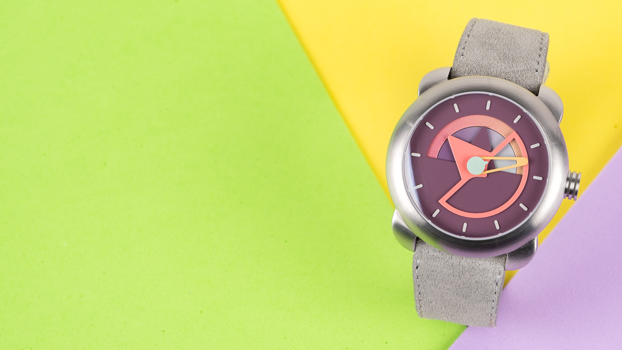 Watch Review: The Sō Labs Layer Two Is A Party On Your Wrist