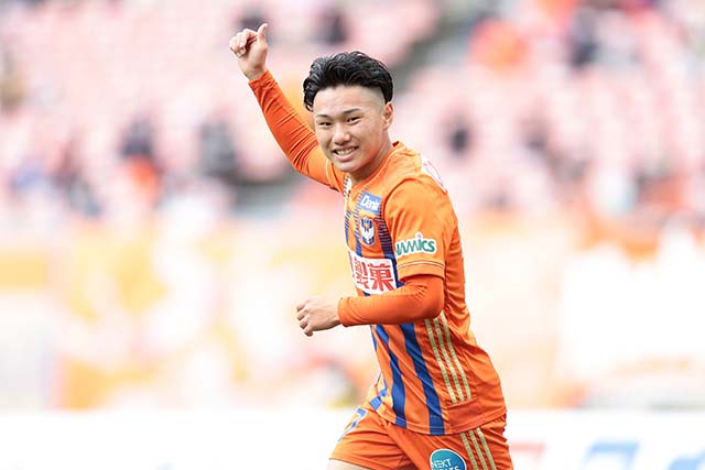 三戸 舜介 選手 プロA契約締結のお知らせ - アルビレックス新潟 公式