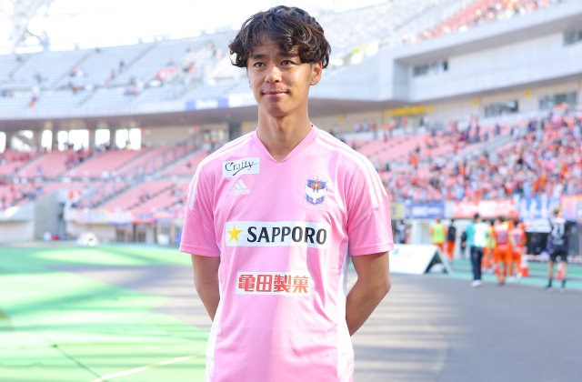 2022シーズン選手着用モデル「オフィシャルトレーニングウェア」を5月