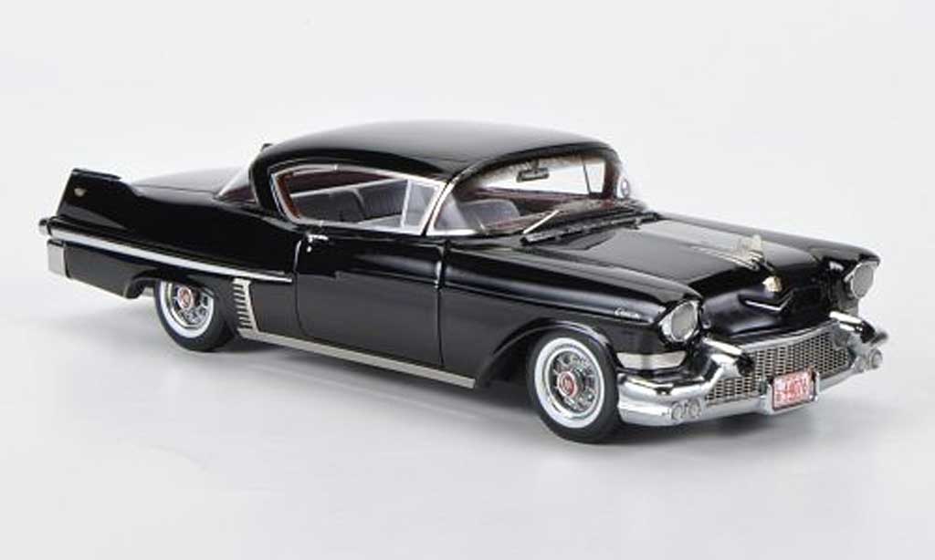 Diecast model cars Cadillac Serie 62 1/18 Autoart Convertible red