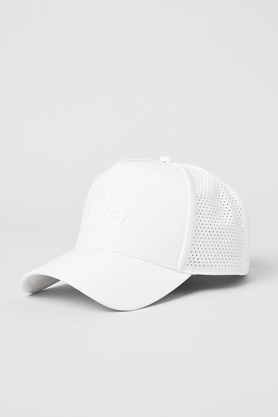 Performance District Trucker Hat - White | ALO