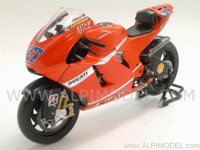 minichamps Ducati Desmosedici GP7 World Champion MotoGP 2007 Casey