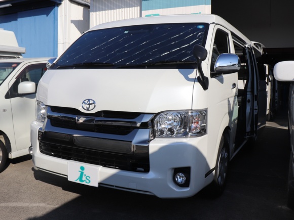 マルチシェード|アイズの高断熱サンシェード|ハイエース 200系 4型・5