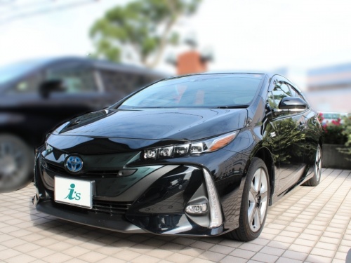 マルチシェード|アイズの高断熱サンシェード|プリウスPHV ZVW52型|株式