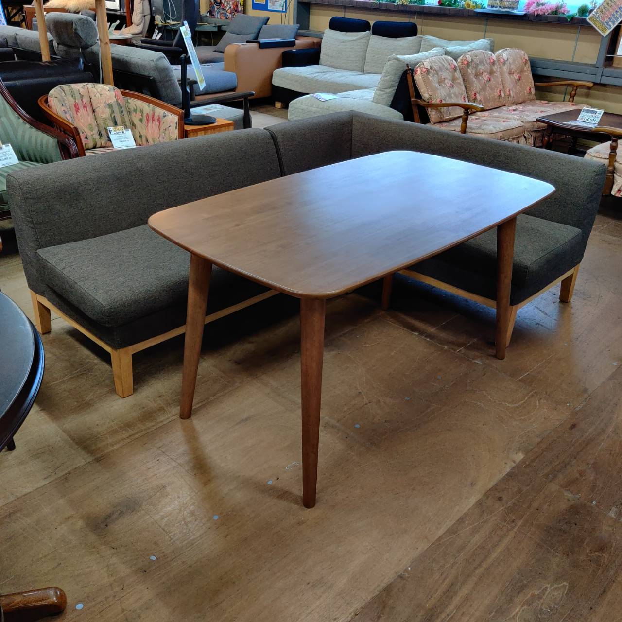 NITORI (ニトリ) ダイニング3点セット ナッツ / LOW 販売中！ 愛品