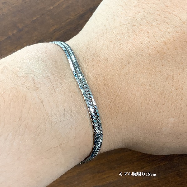 取り寄せ】Pt850 12面カット トリプル 12g 18cm ブレスレット