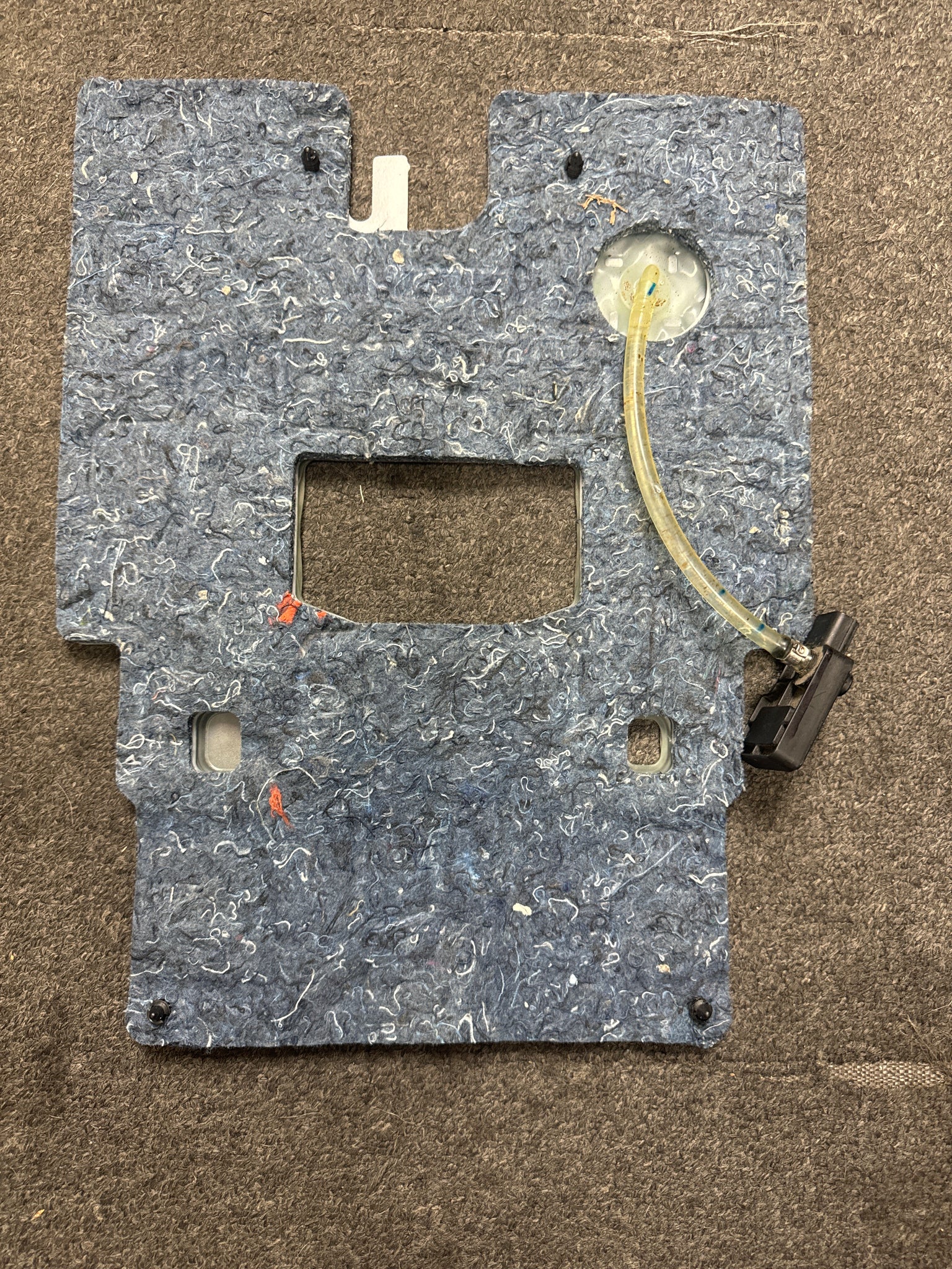 2015-2020 FORD MUSTANG RIGHT PASSENGER SIDE OCCUPANT SENSOR PAD