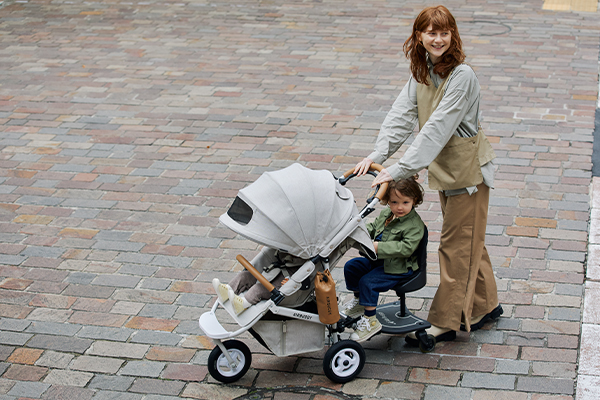 2人目育児のおでかけ問題を楽しく解決！ラクラク移動できる2WAY BOARD