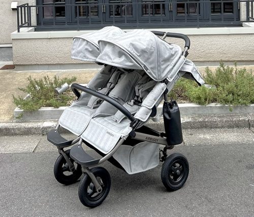 2023AW限定スペシャル・エディション「GREY TWEED」をクローズアップ