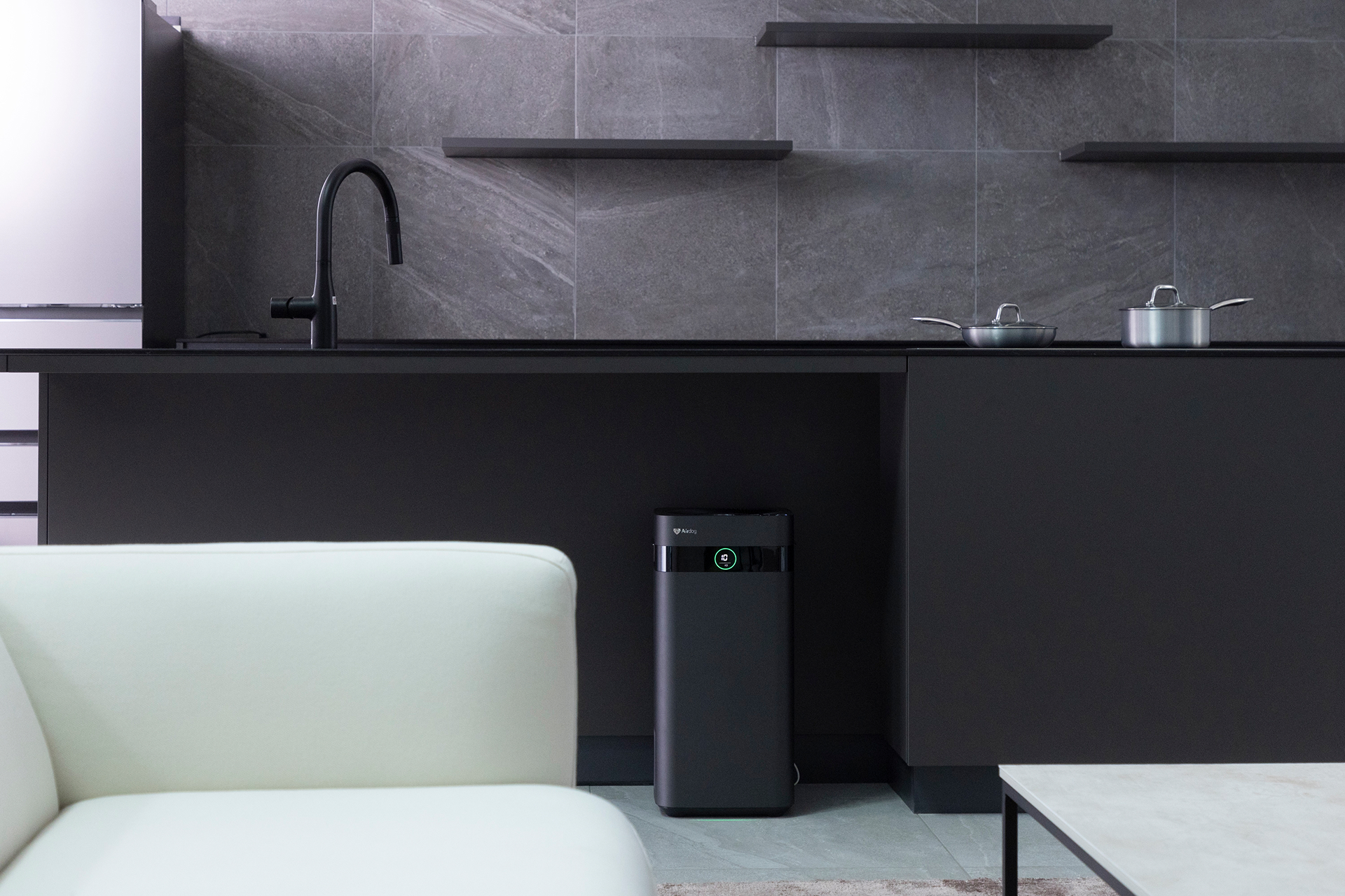 公式】Airdog | Airdog X3D｜マットブラック(H56×D26×W27㎝ マット