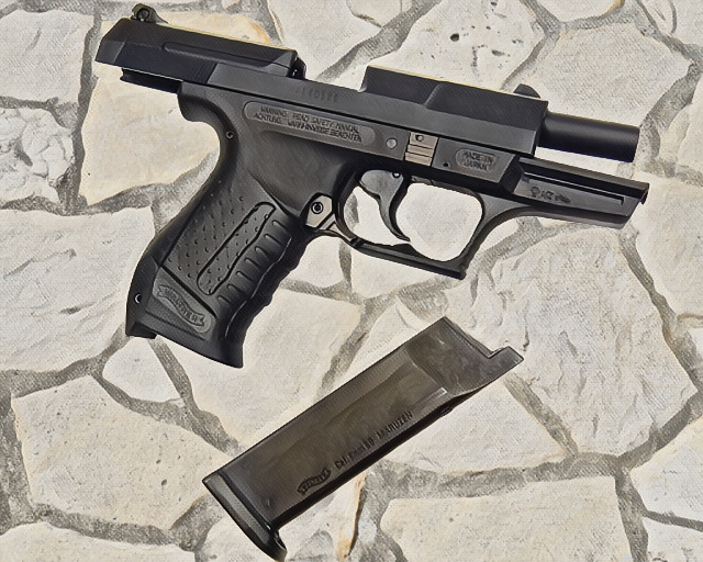 実射レビュー】マルゼン WALTHER P99 ブローバック｜リアルな刻印と