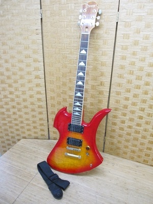 小平市にて Burny モッキンバード エレキギター MG-85X hideモデル を