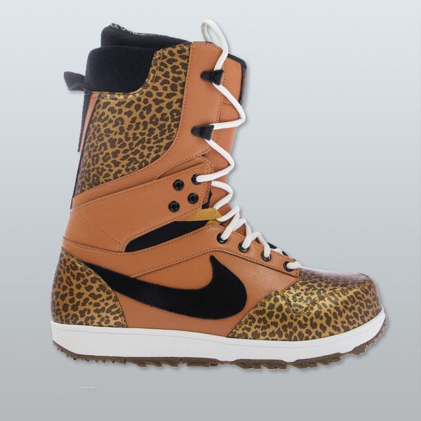 Nike Snow Nike Zoom DK Snowboarding Boots Cider Black Gold | NIKE