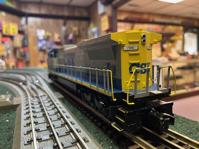 MTH Dash-8 Diesel Engine w/Proto-Sound 3.0 - CSX Cab # 7392 Item