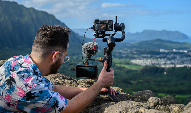 ATOMOS – アトモス