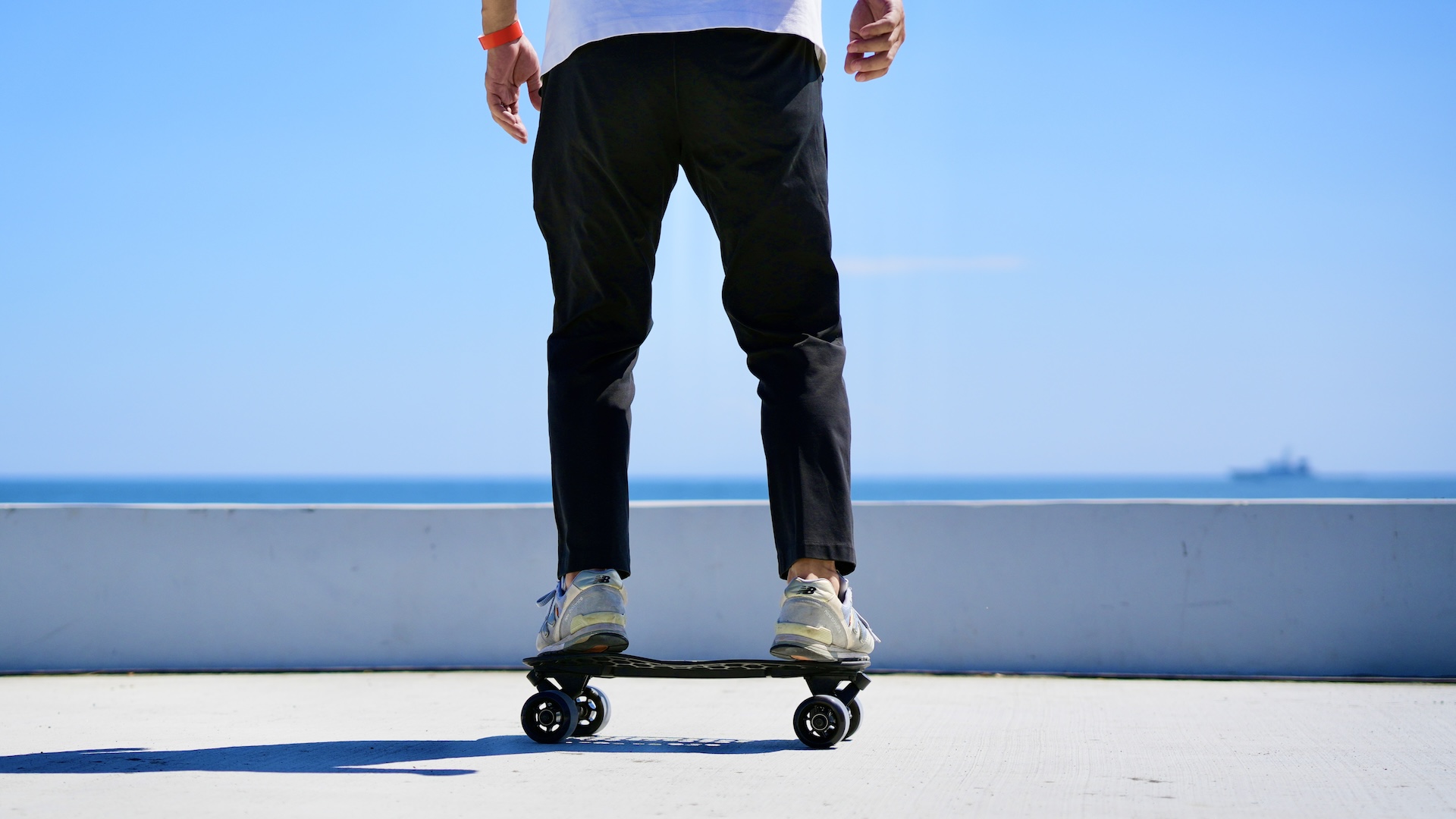 クラファンで日本一※売れたスケートボード「HEX」が 楽天市場で7/7販売