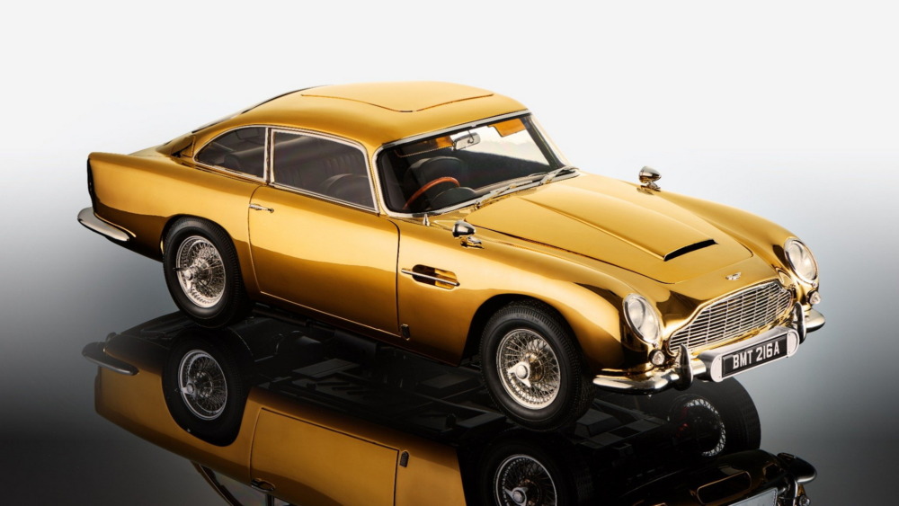 今夜23時が勝負です！】全長50cm以上！ アストン マーティンDB5の1/8