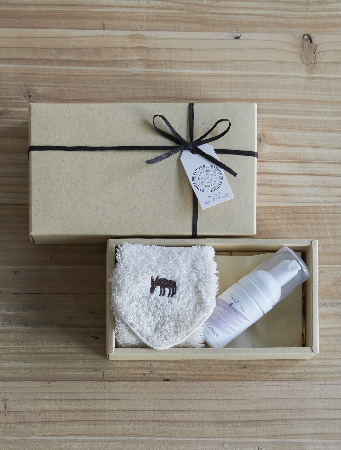 ハンドソープ・ハンカチSET| GIFT〔ギフト〕 | AUX PARADIS 公式