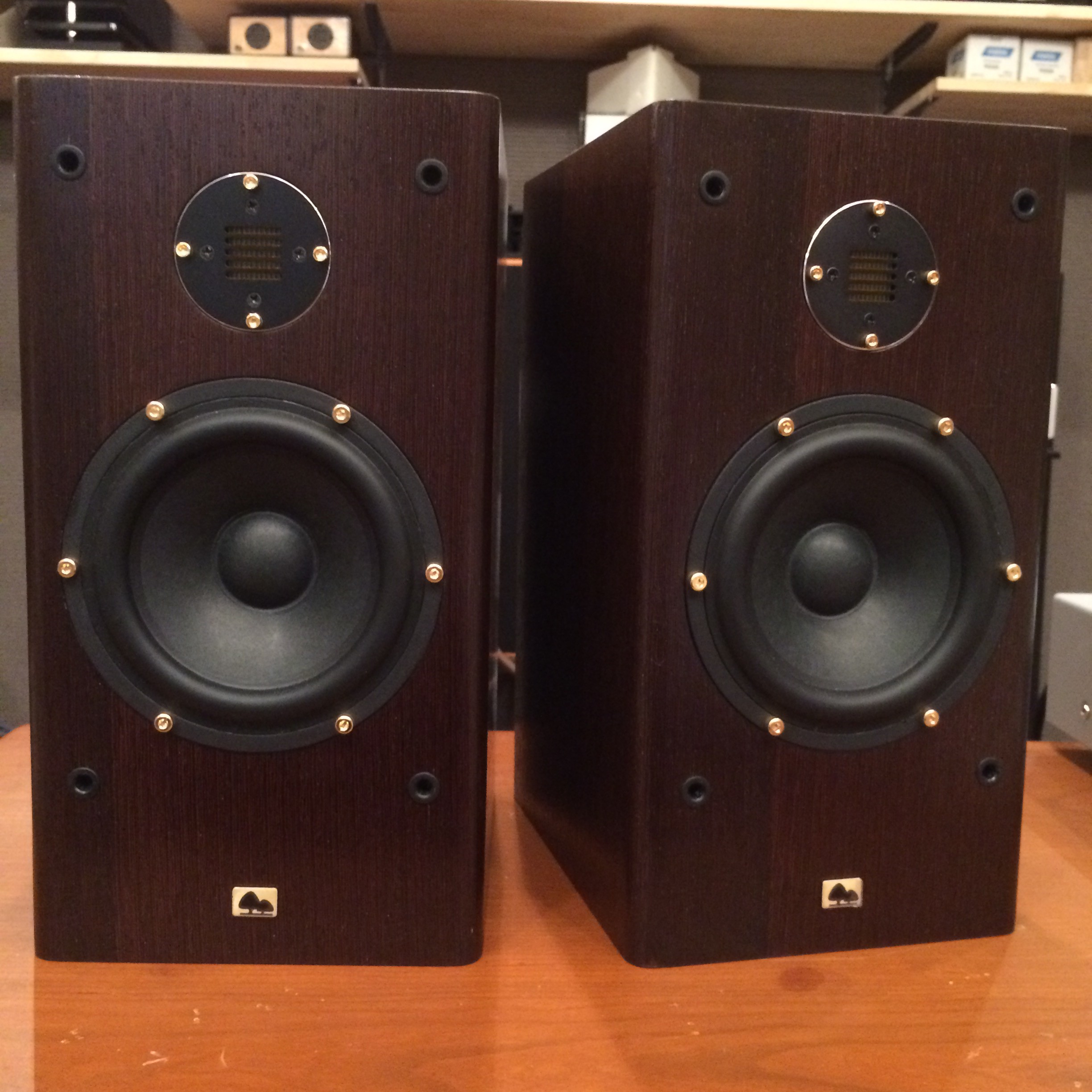 高井工芸さんの人気スピーカー HC-TX400 最後の一台（ペア）です