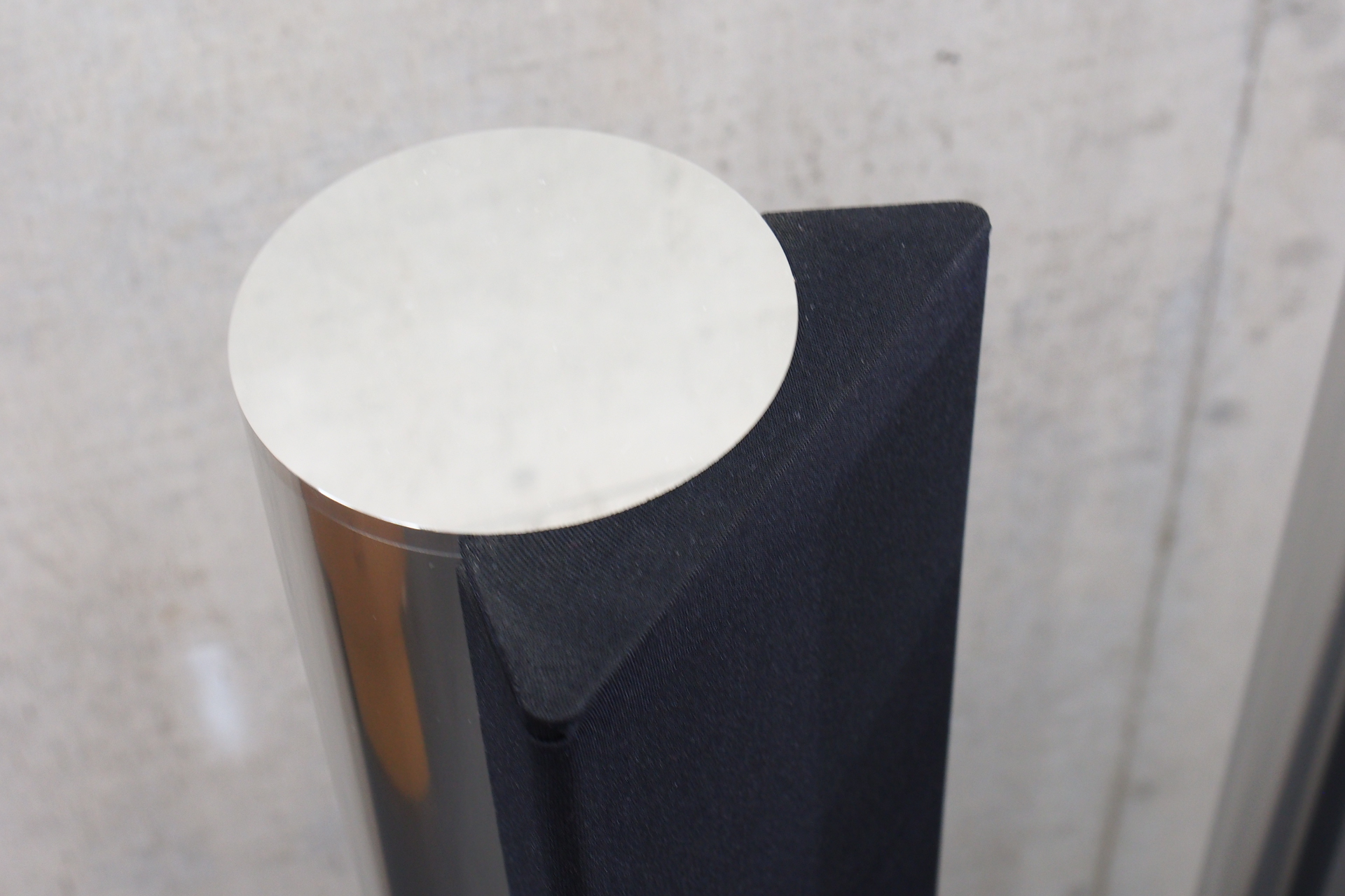 アバックWEB-SHOP / 【中古】B&O BeoLab8000【コード01-10507