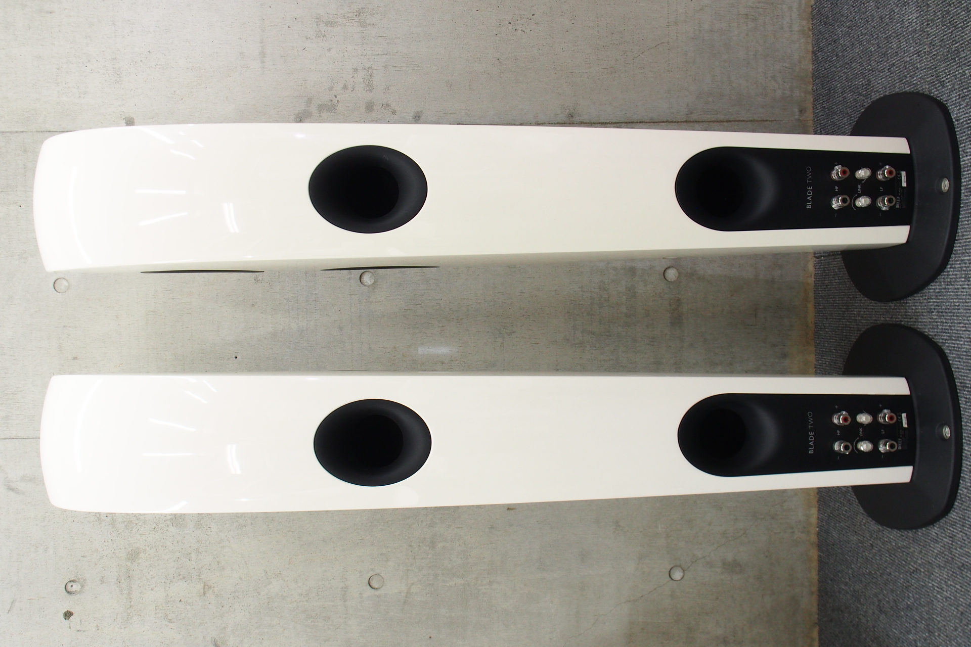 アバックWEB-SHOP / 【アウトレット】KEF BLADE TWO (SW)【コード90