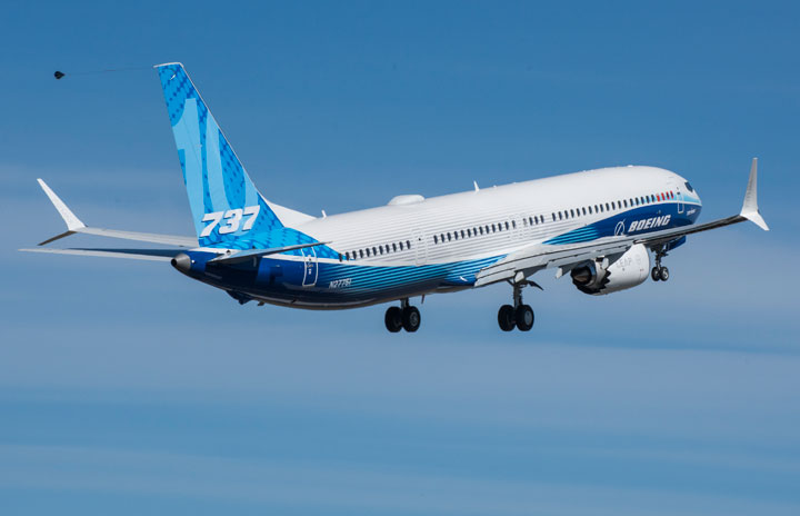 737-10が初飛行 最大の737MAX、23年就航へ