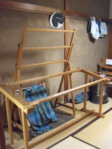 HARU 晴織物倶楽部 織物の工程「整経」