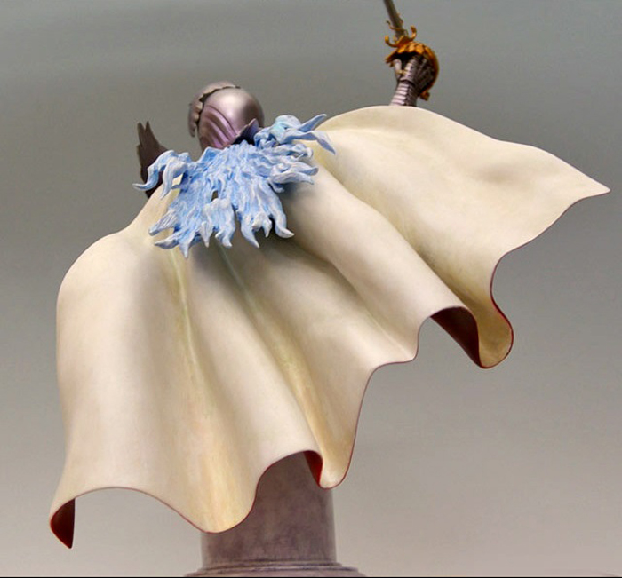 No. 348 Griffith Bust 2011 Ver.- Exclusive Version I (Red Mantle