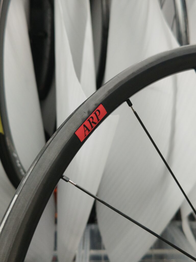 手組みカーボンホイール ARP GD3 DB 手組カーボンホイール 手組み