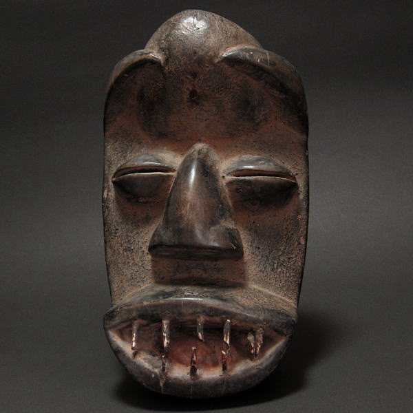 大きな口のマスク<アフリカの仮面：アフリカ雑貨アザライ