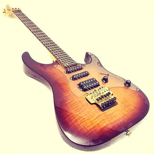 Washburn Mercury MG70 | Specifications