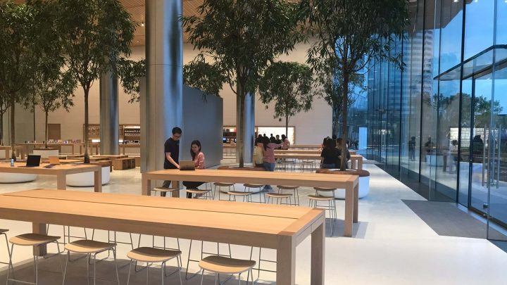 建築事務所 Foster + Partnersが手がけた「Apple Iconsiam」 タイで
