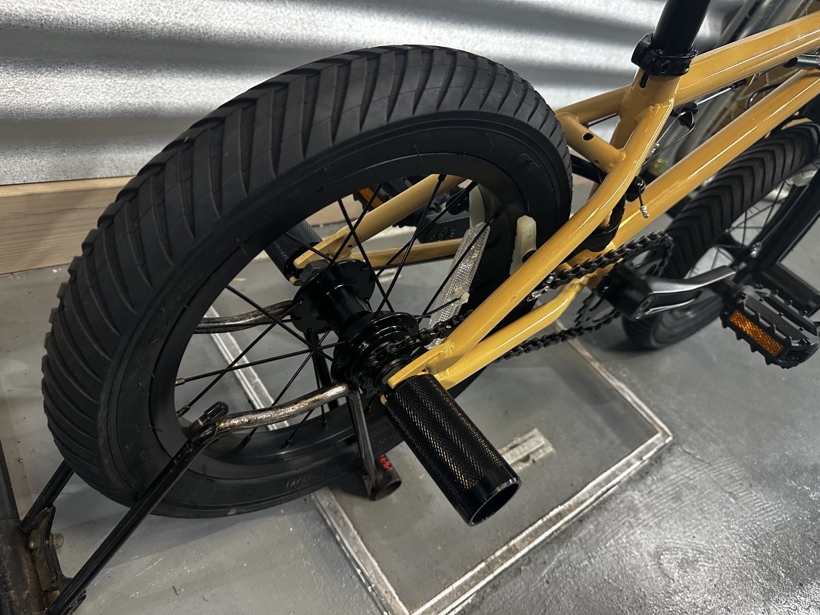 KIDS] Motelworks Juicy [14