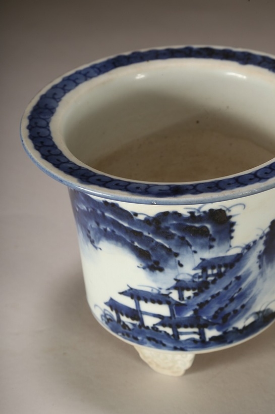 伊万里焼染付山水図丸 | 雨竹亭オンラインショップ