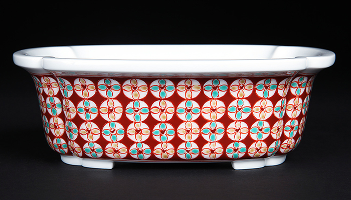 十五代柿右衛門色絵地紋外縁木瓜式鉢 | 盆栽、盆栽書籍、盆栽鉢の通販