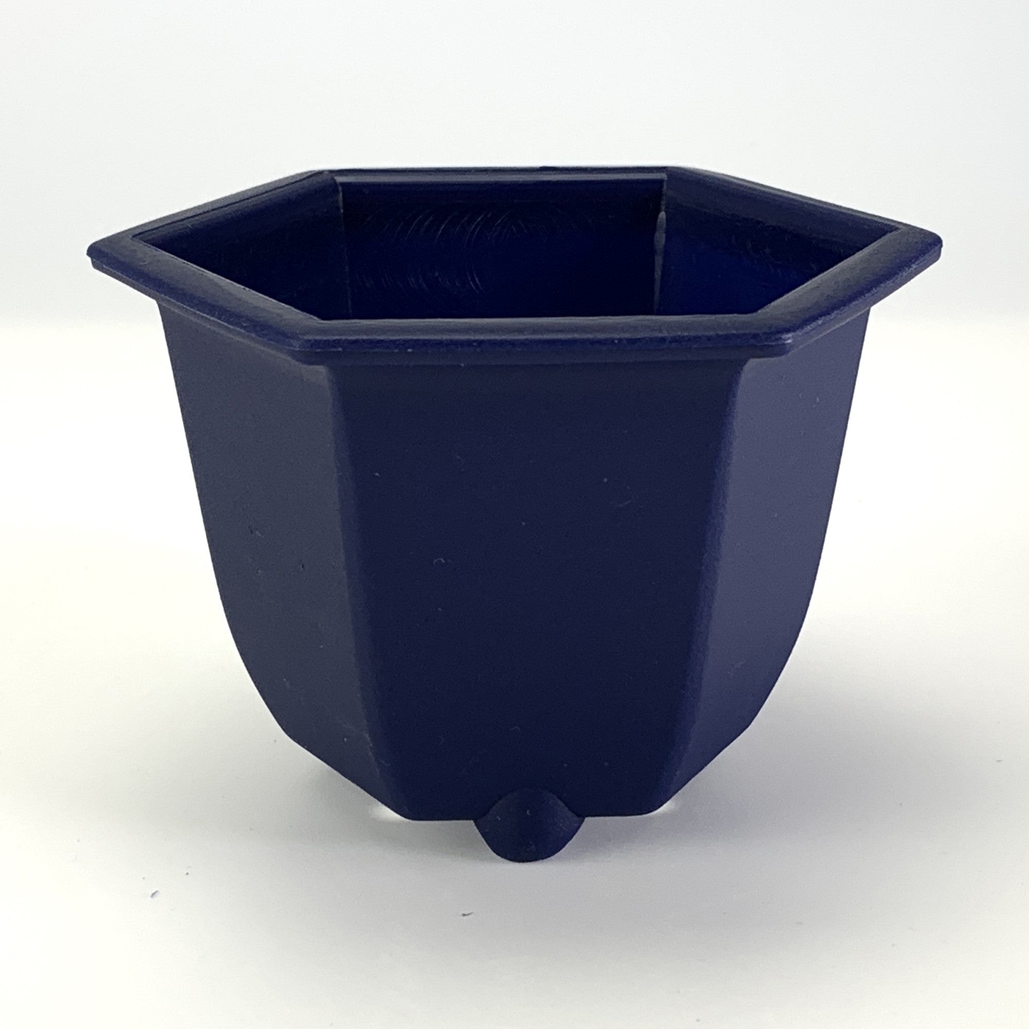 プラ鉢 4号 八角鉢 青 4RK 幅11.9cm×高さ8.9cm の販売｜盆栽妙 – 盆栽