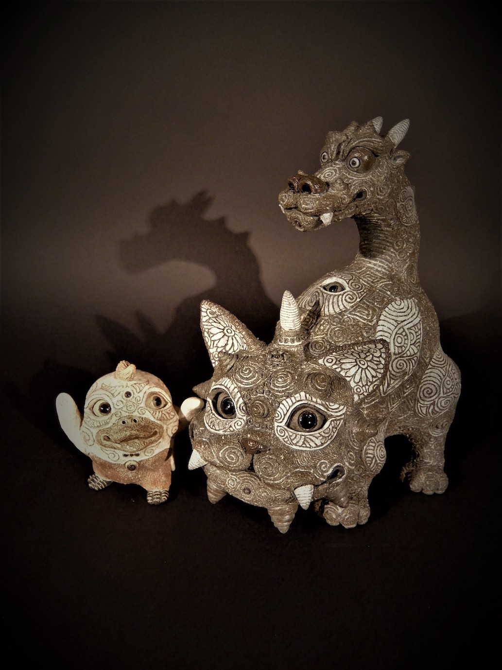 龍尾猫神と戯れる魔除シャーマンペンギン / 田崎太郎 | 小宮山書店