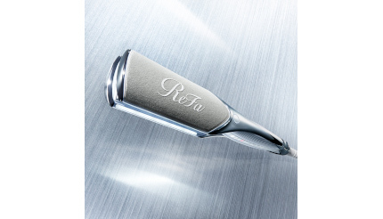 プロフェッショナルの技を再現、ストレートアイロン「ReFa POWER