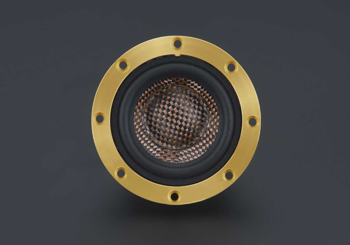 PRODUCTS | BEWITH | 高級カーオーディオメーカーBEWITH－ビーウィズ－