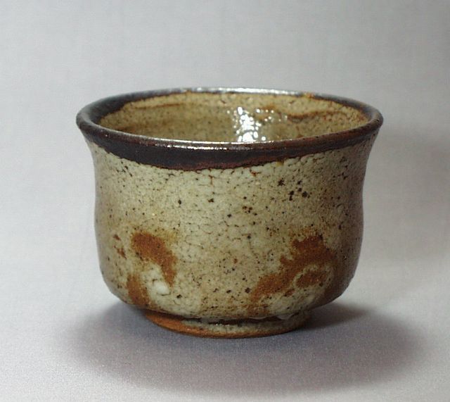 西岡小十 作 唐津皮鯨ぐい呑 商品詳細｜ギャラリービーンズWEBSHOP