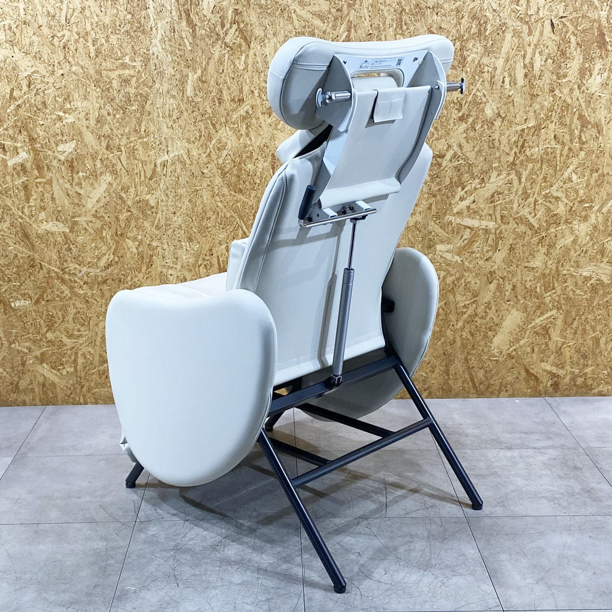 中古】アイラッシュチェア タカラベルモント 『Riche（リーチェ