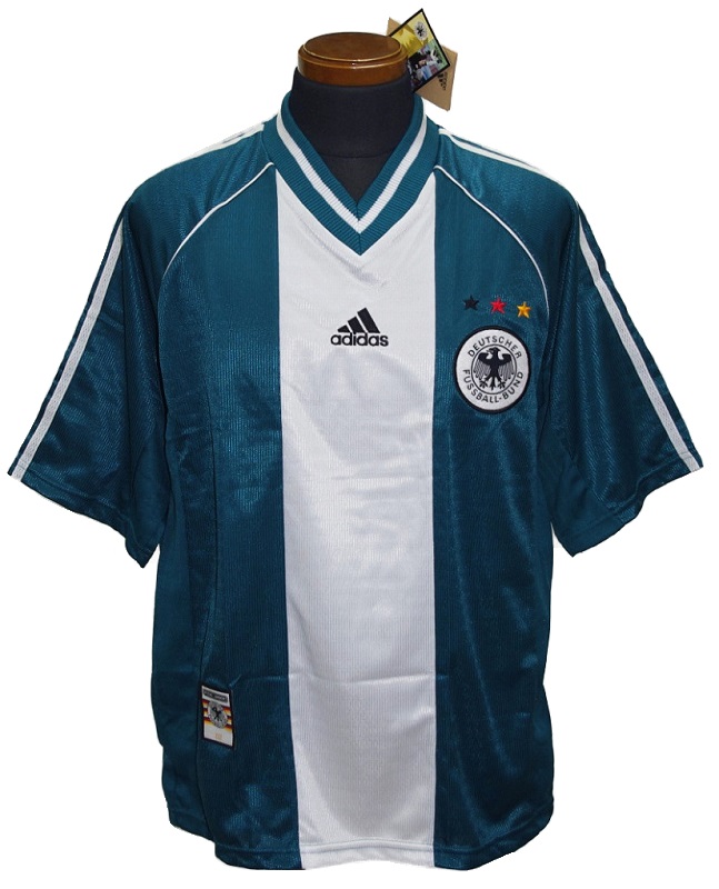 カテゴリ商品一覧│フットボールショップベック【小田原市