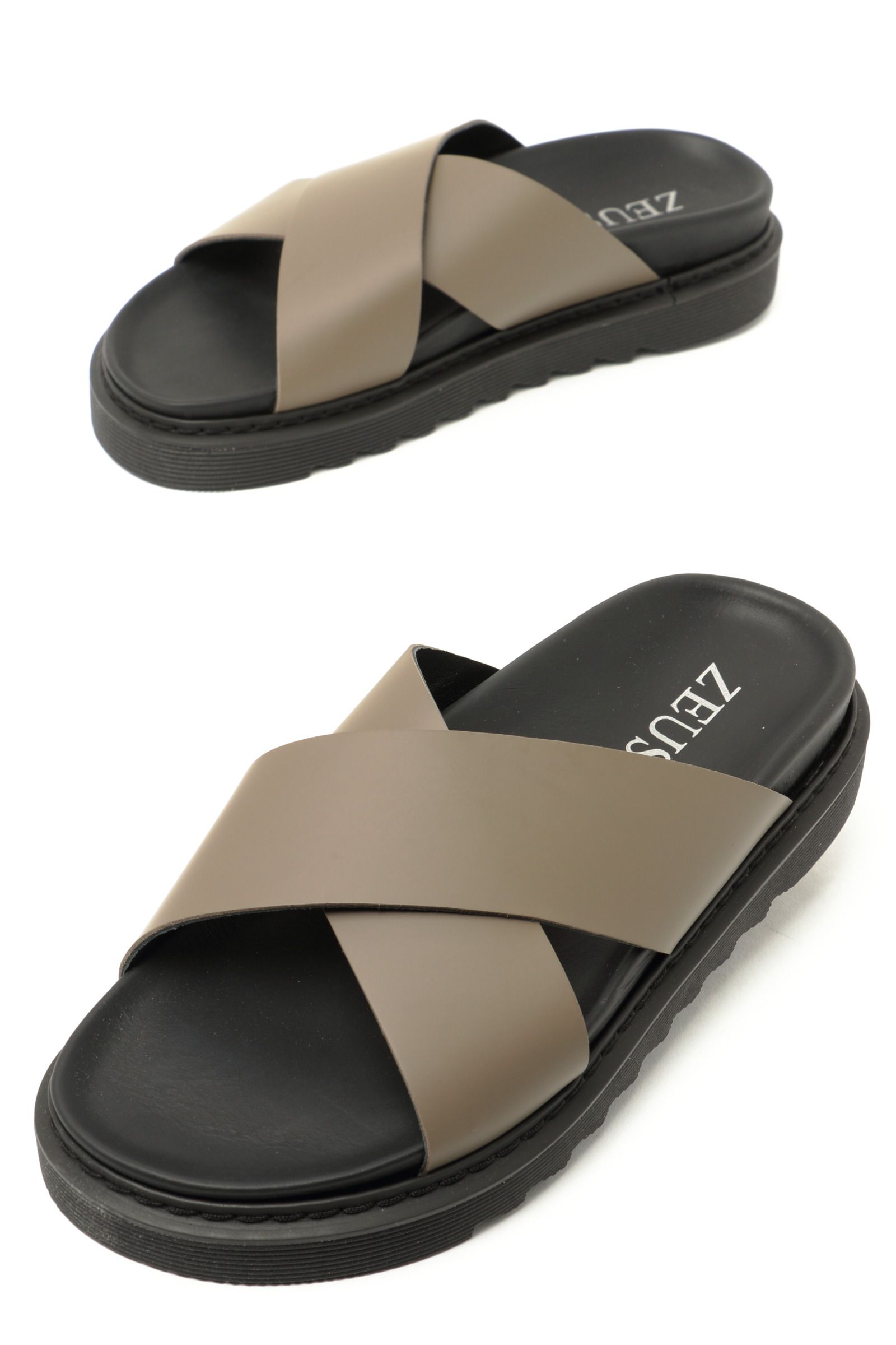 DEVIL&ZEUS - クロスストラップ コンフォート レザー サンダル