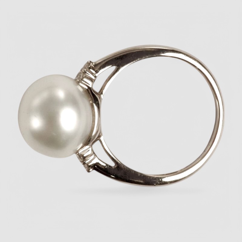 Pt900白蝶パールダイヤリング - ベル宝飾オンラインショップ