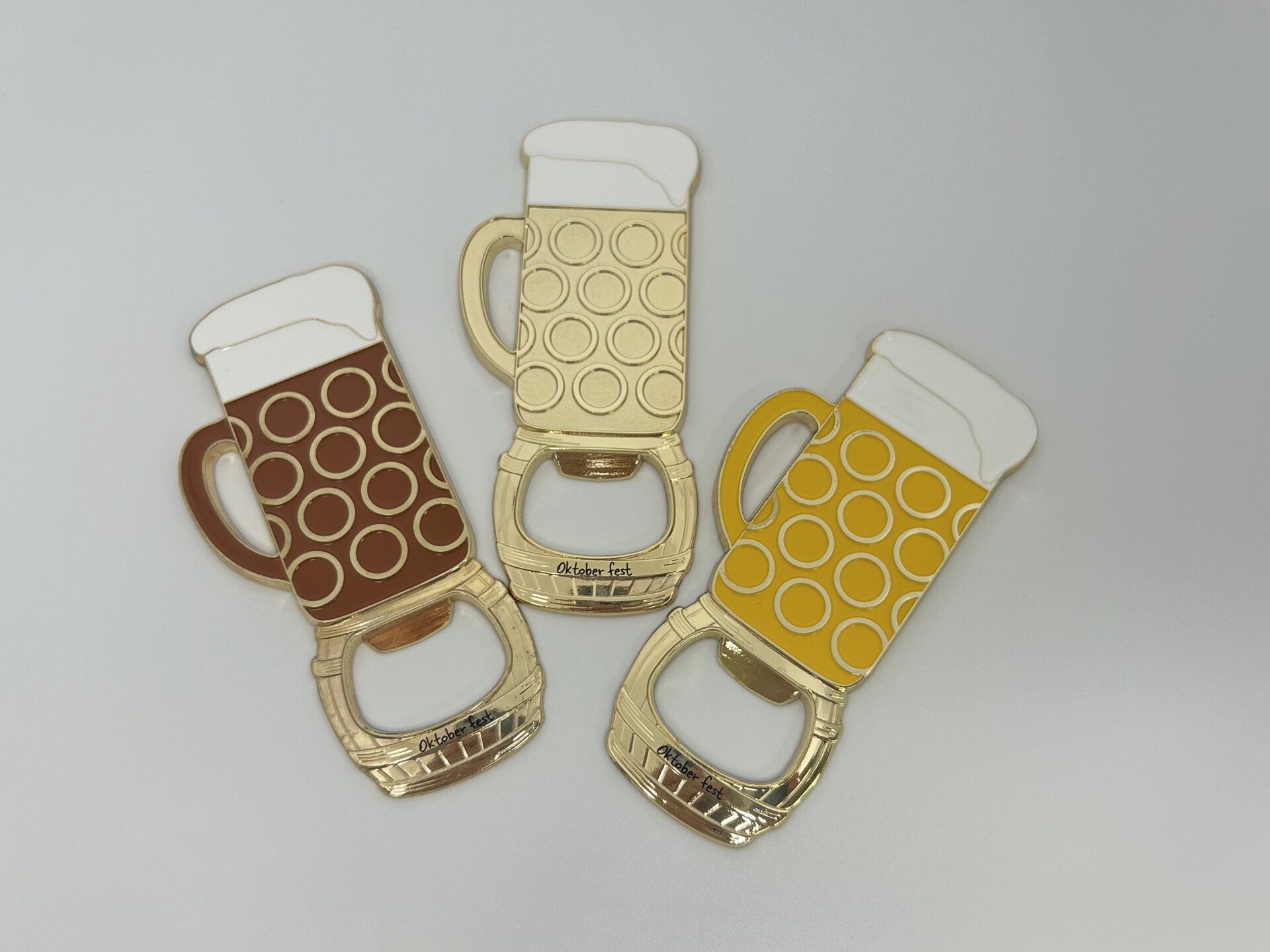 ビール型栓抜き - 日本ベルビュー株式会社